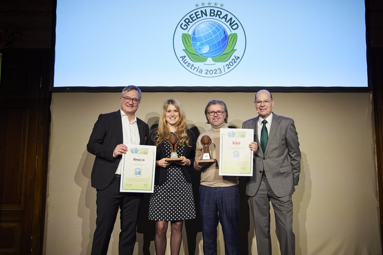 Prof. Dr. Carsten Baumgarth (Hochschule für Wirtschaft und Recht Berlin), Marion Jäger (AlmaWin), Bernd Rühle (AlmaWin), Norbert Lux (Green Brands).