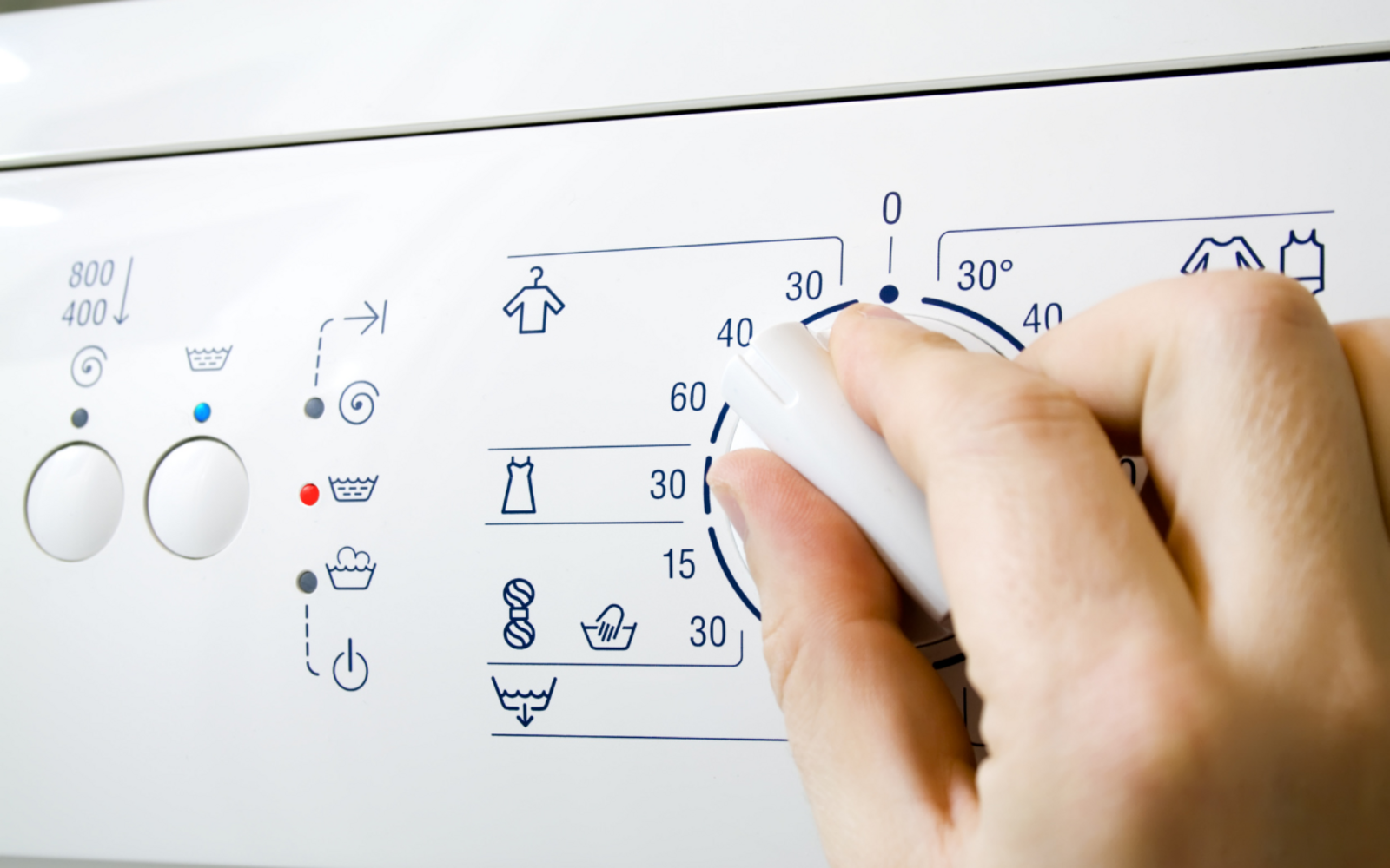 Symbolbild Programmknopf einer Waschmaschine